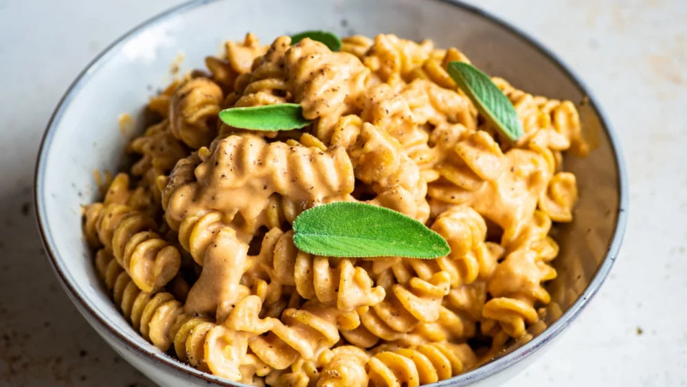 Cremige Kürbis-Cashewbutter-Nudeln